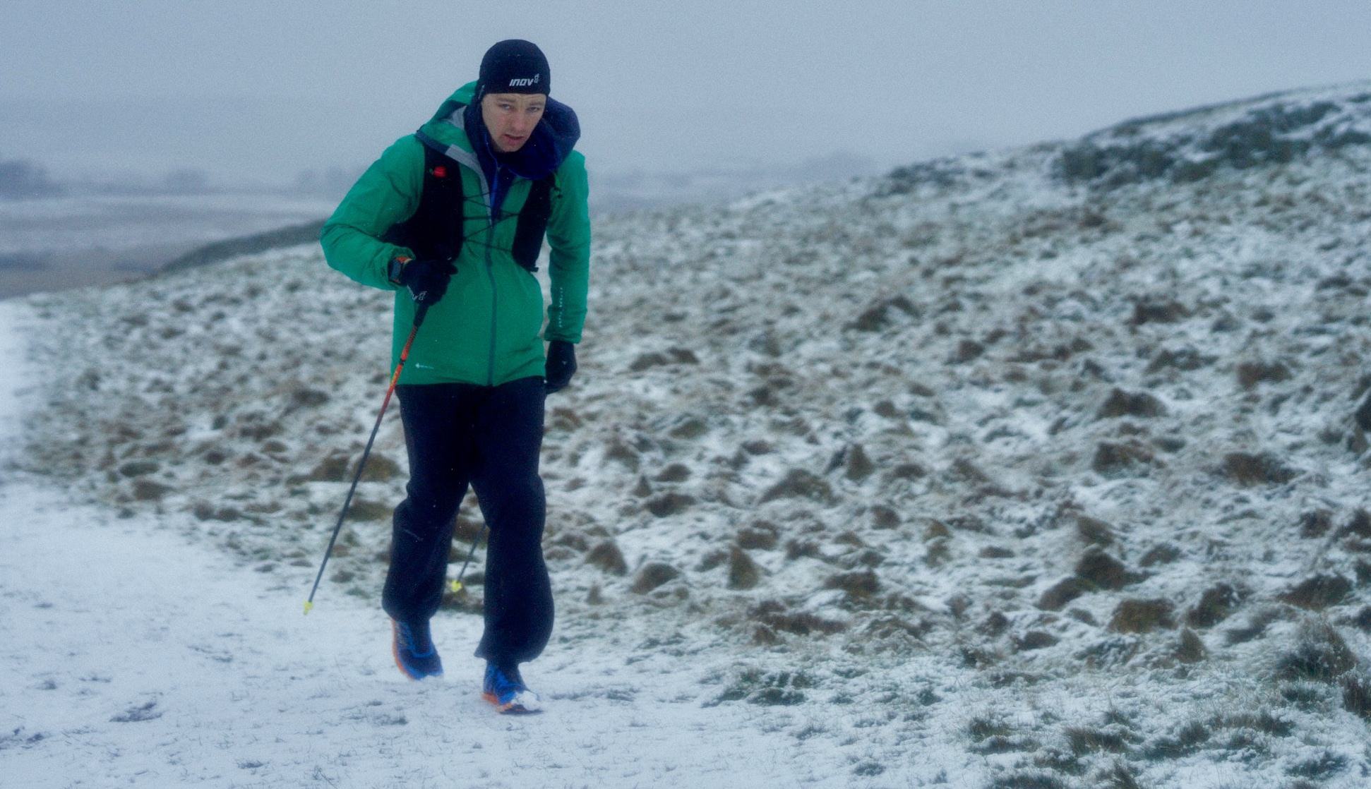 Jack Scott at Spine Race in the snowy Pennine Way